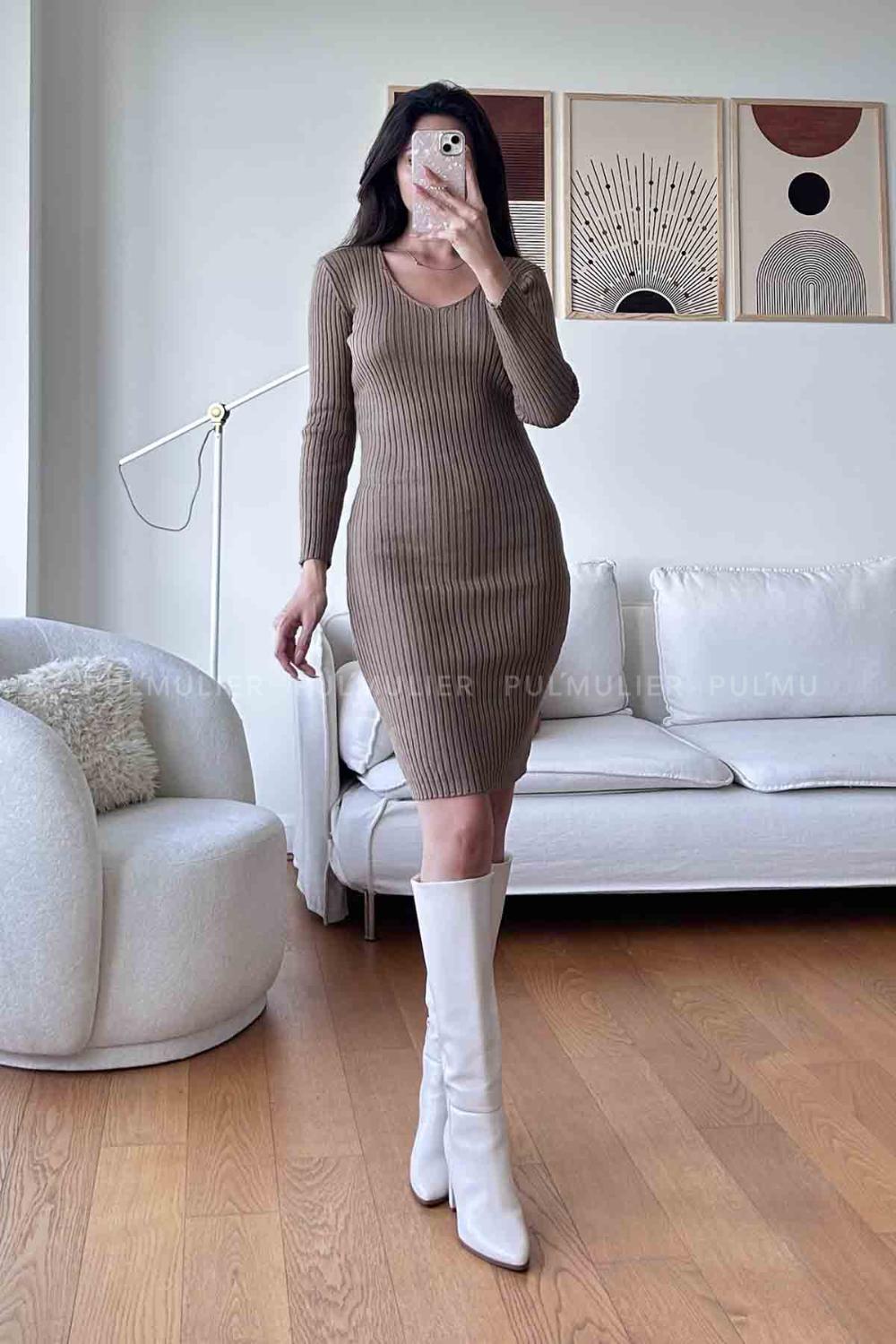 Soft Brown Scope Neck Knitwear Unprinted Dresess