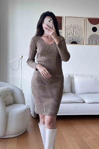 Soft Brown Scope Neck Knitwear Unprinted Dresess